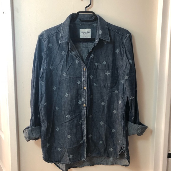 American Eagle denim button down - Picture 2 of 4